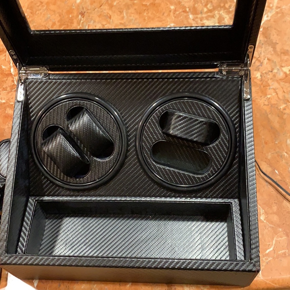 1-4 watches Electric winder/jewelry box. your automatic watches Will always run